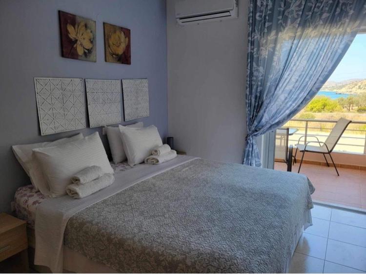 180 Degree Sea View Apartment Palaiochora Bagian luar foto