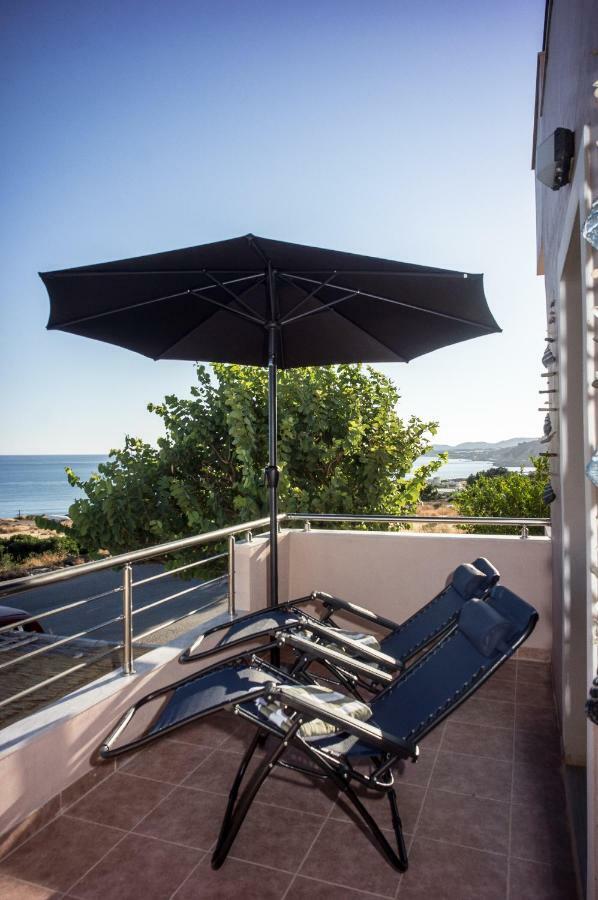 180 Degree Sea View Apartment Palaiochora Bagian luar foto